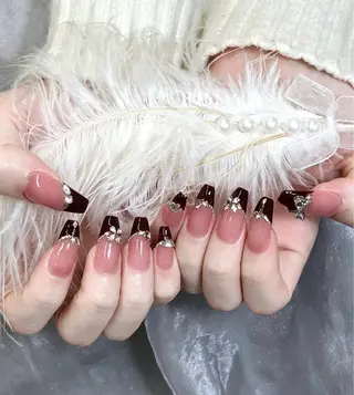 ネイル Glow Nail スカルプ専門店のネイルデザイン