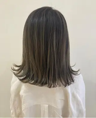 セミロング 髪質改善/レイヤー ハッシュカットひなたのヘアスタイル