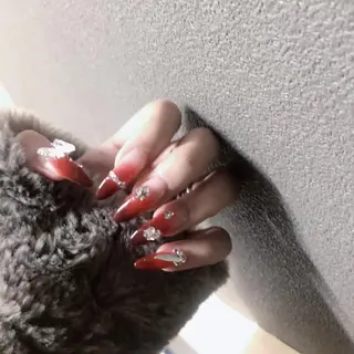 ネイル Tinaネイル 難波のネイルデザイン