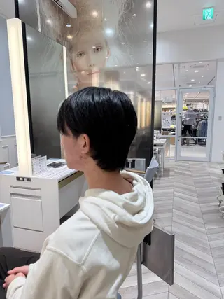 メンズ 透明感カラー🫧 幕内梨乃亜のヘアスタイル