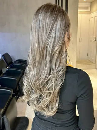 ロング カラー 仲井間 賢雄 fifthのヘアスタイル