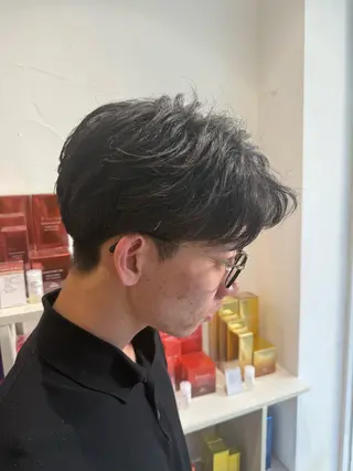 ショート パーマ メンズ メンズ特化型美容師 栗山勇人のヘアスタイル
