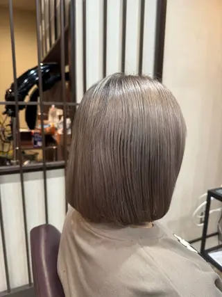 ミディアム 東 公桂のヘアスタイル
