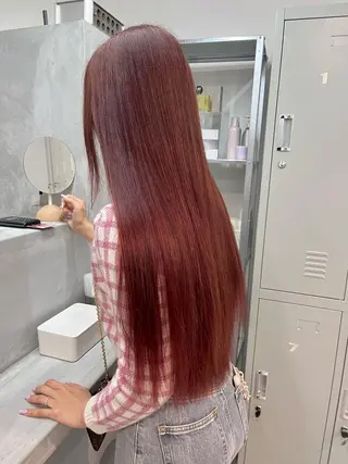 ロング 天神最安値エクステ カラーレイヤーカットのヘアスタイル