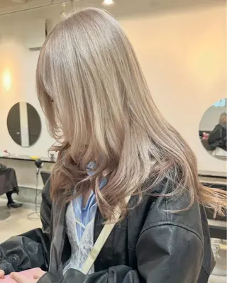 ロング LUCK rizunaのヘアスタイル