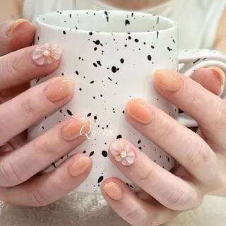 ネイル Queens テイのネイルデザイン