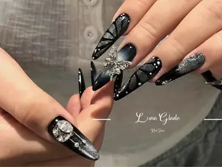 ネイル Luna Gladeのネイルデザイン
