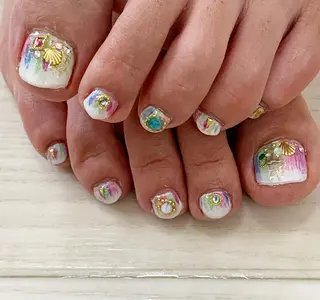ネイル 新山 聖のネイルデザイン