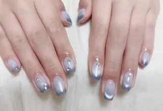 ネイル MoonNail ユリ🌸のネイルデザイン
