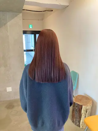 ロング カラー 透明感カラー レイヤー亀井唯登のヘアスタイル