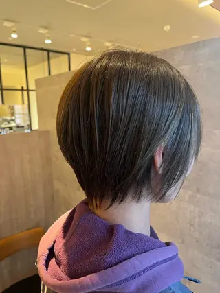 ショート カラー MARIA / BRICKのヘアスタイル
