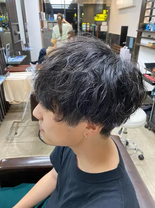 ミディアム メンズ RELATION /メンズ/バーバーのヘアスタイル