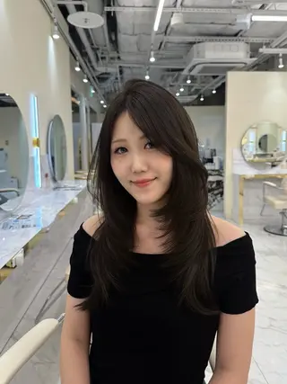 ロング aku🩷韓国風🩷 暖色カラー🎀のヘアスタイル