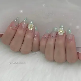 ネイル CHULIL nailsalonのネイルデザイン