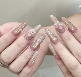 ネイル Pure&Rich Nailのネイルデザイン