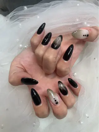 ネイル I-nailロング /ワンホン/キラキラのネイルデザイン