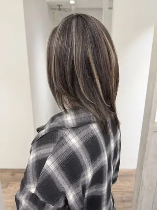 セミロング カラー ハイライト⭐️上野 高広のヘアスタイル