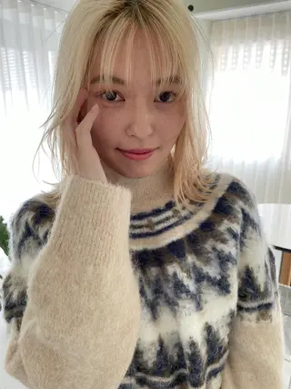 セミロング カラー パーマ ヘアアレンジ くびれレイヤー/艶 カラー　MADOKAのヘアスタイル