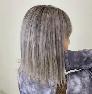 ミディアム 山田 絵里菜のヘアスタイル
