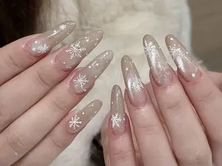 ネイル Luna ✨のネイルデザイン