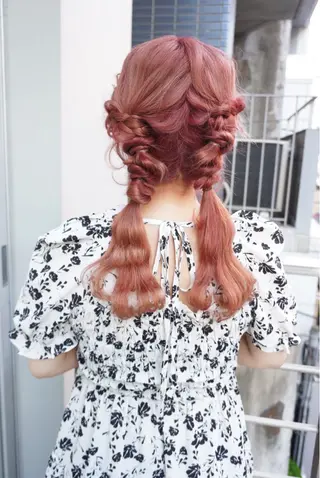セミロング ヘアアレンジ cime(シィーム) 宮元茉里奈のヘアスタイル