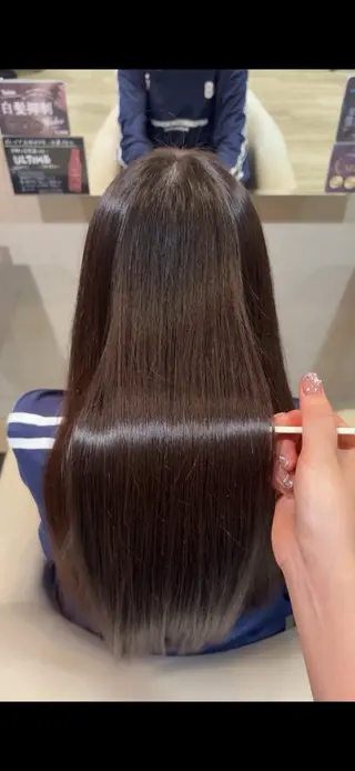 ロング 鈴木 心花のヘアスタイル