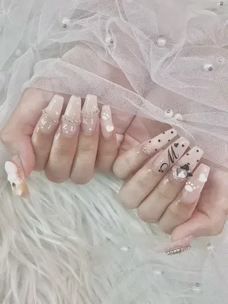 ネイル KIREIE .Rのネイルデザイン
