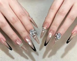 ネイル Anna Melia Nailのネイルデザイン