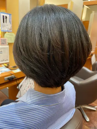 ショート セト マユミのヘアスタイル
