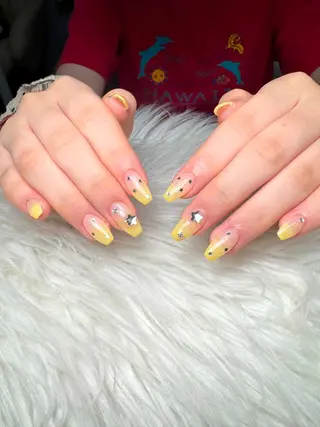 ネイル Anmi Nail 新宿のネイルデザイン