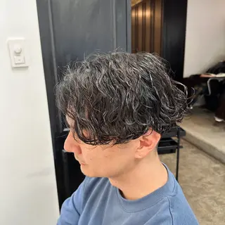 ショート パーマ メンズ 【似合わせ、垢抜け ヘア】KAEDEのヘアスタイル