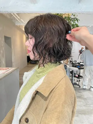 ミディアム 中村 玲音のヘアスタイル