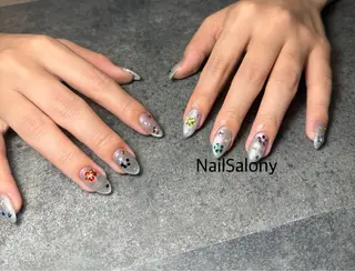 ネイル Nail Salon yのネイルデザイン