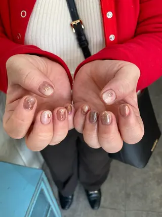 ネイル 栗林 実莉のネイルデザイン