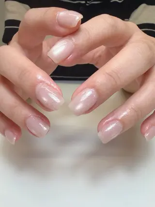 ネイル 透灯 TOUTOU 🪄のネイルデザイン