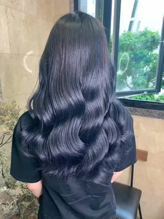 ロング 🎨デザイン🥇 美髪・艶髪　日暮千敬のヘアスタイル