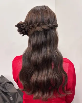 ロング ヘアアレンジ Trip大名 AZUのヘアスタイル