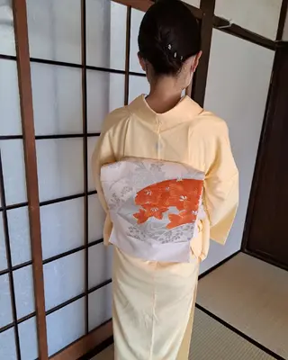 ヘアアレンジ セミロング 案西 美里のヘアスタイル