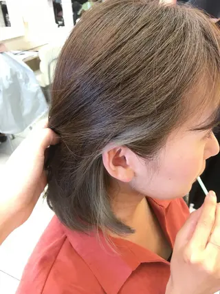 ミディアム カラー Minami .のヘアスタイル