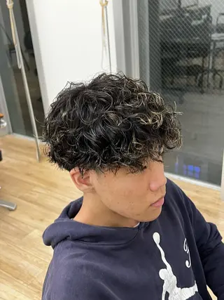 ショート パーマ メンズ ✂︎メンズパーマ✂︎ 伊藤秀真のヘアスタイル