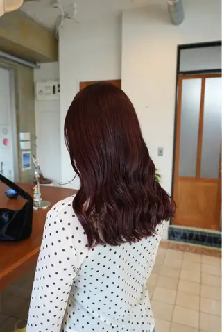 セミロング カラー ウチミズ サヤカのヘアスタイル