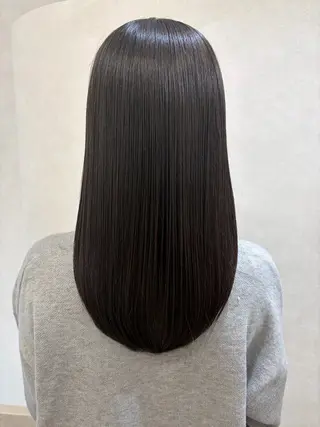 ミディアム stylist 倉本恋のヘアスタイル