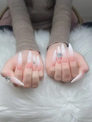 ネイル Lee Nails チップ長さだし専門店のネイルデザイン