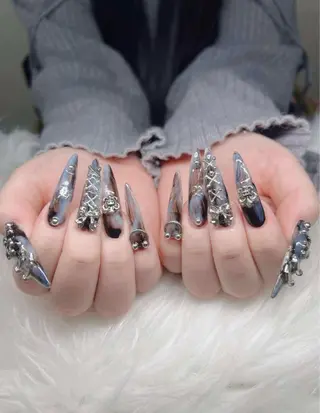 ネイル REI nail研修のネイルデザイン