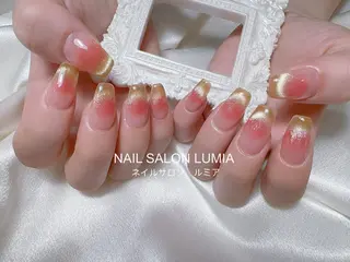 ネイル ネイルサロン ルミア Lumia 店長施術のネイルデザイン