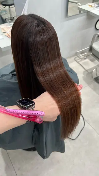 ロング パーマ 金曜日インナーカラー モデル募集✨️NOAのヘアスタイル