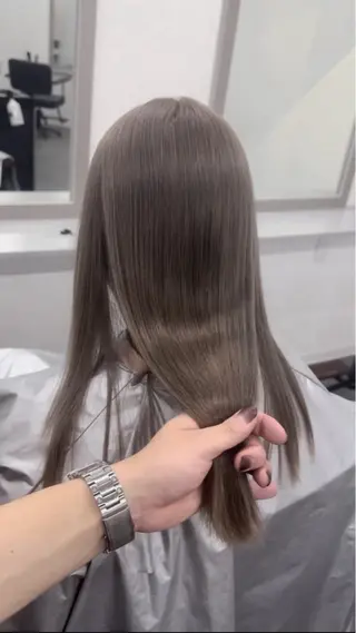 ロング 透明感/ 艶カラー/まいのヘアスタイル