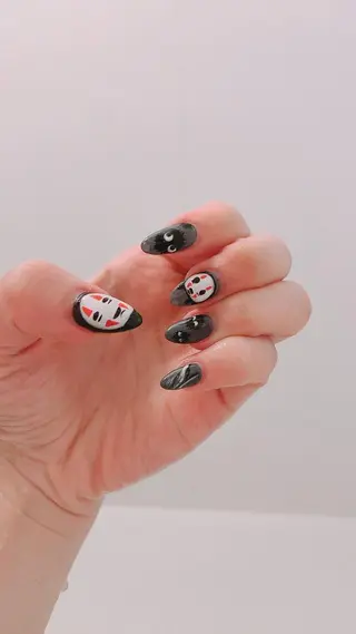 ネイル miu miuのネイルデザイン