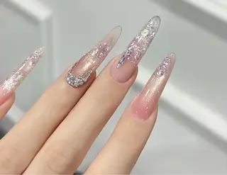 ネイル D-BEAUTY Nailsalonのネイルデザイン