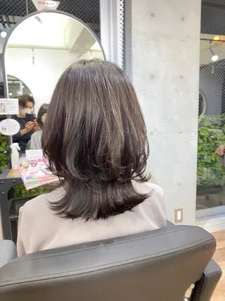ミディアム 似合わせレイヤー 🇰🇷荒木洋文のヘアスタイル